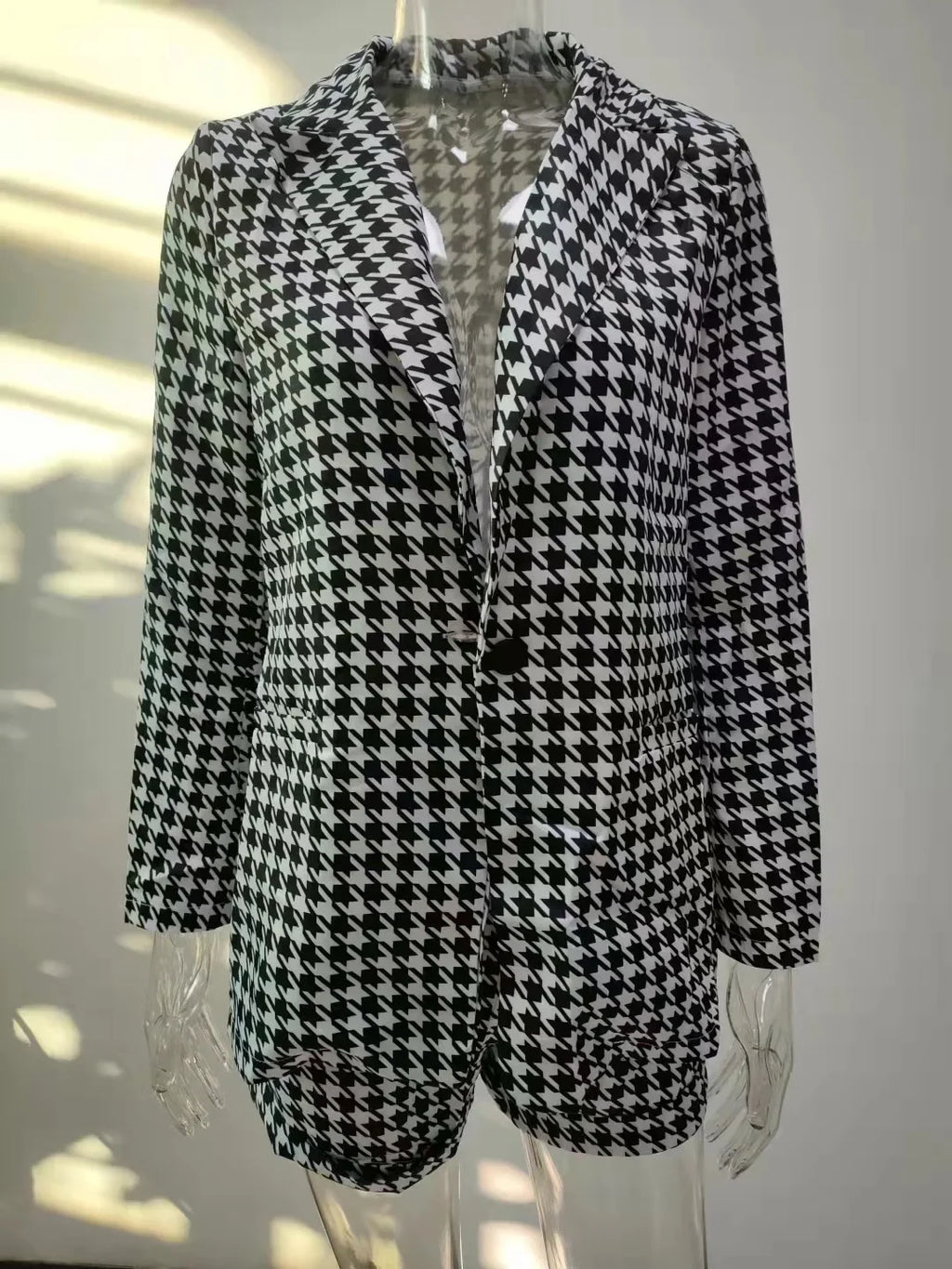 2026 Elegant Two Piece Blazer Suit Sets Women OL Office Sets Slim Cardigan Blazer Shorts Solid 2 Piece Set Casual Blazers Set